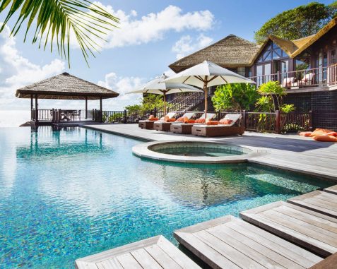 Luxury Villa with Pool